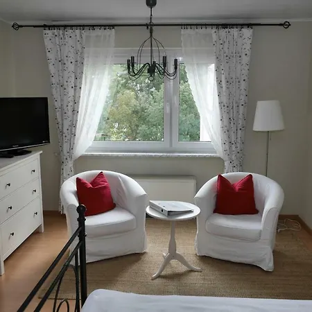 게스트하우스 Weingut & Bioland Gaestehaus Engelmann-Schlepper 엘트빌레